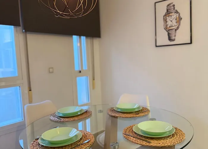 Atico Con Terraza Privada En Centro Parking Gratis *