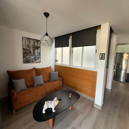 Ático Dúplex Premium 3 suites Terraza Privada Parking Gratis * Granada
